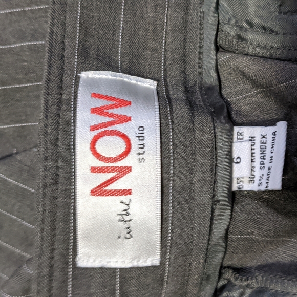 Women's grey suit size 6 - Picture 5 of 5